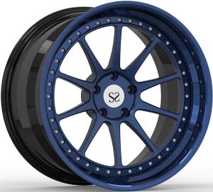 Hur ser Rim 21-tums hjul ut på en sedan?